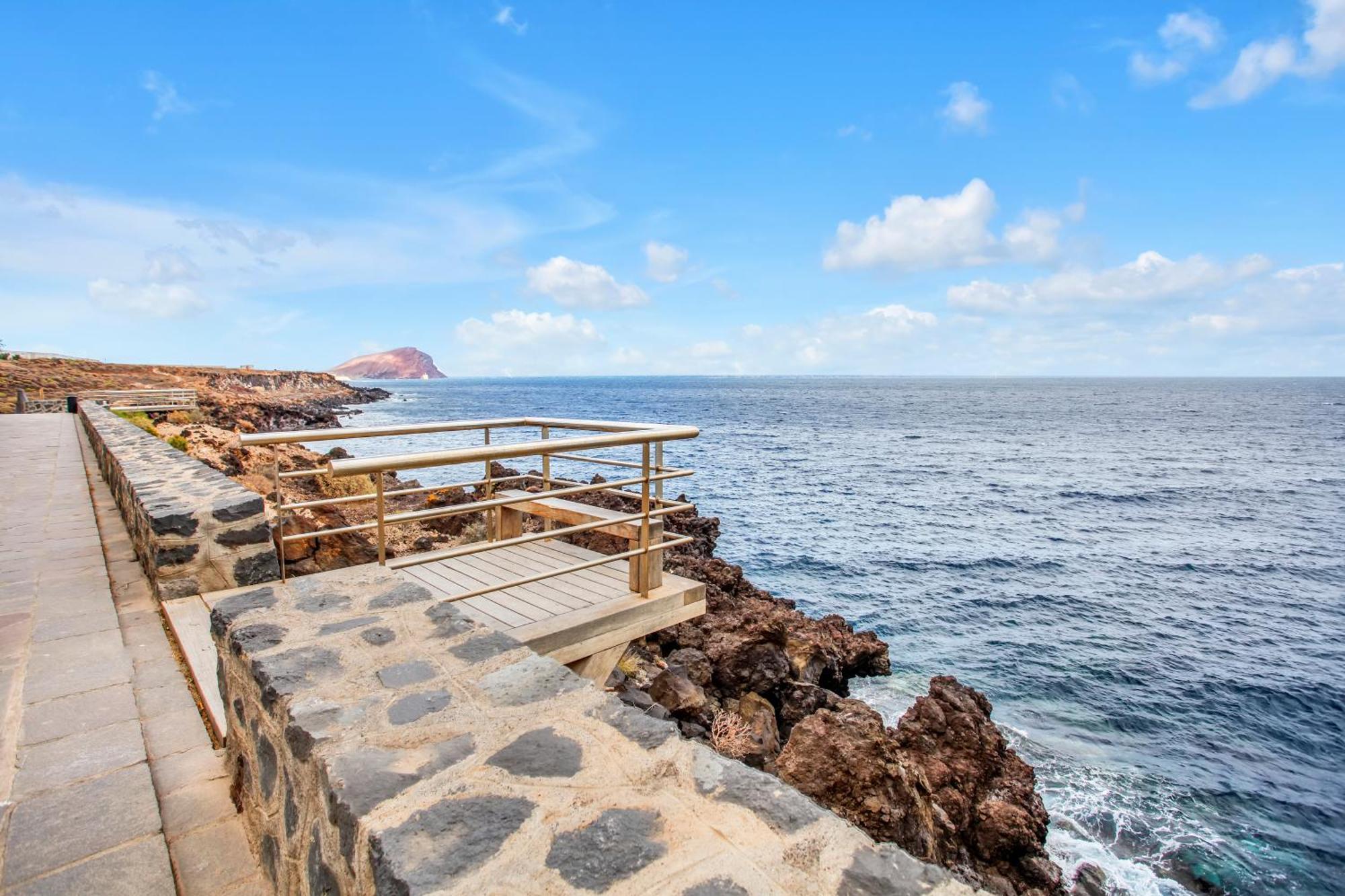 Apartamento Ocean Blue, Next To The Ocean, Fast Wi-Fi Los Abrigos Exterior foto
